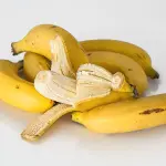Bucce di banana contro l'acne, il miglior rimedio contro il problema