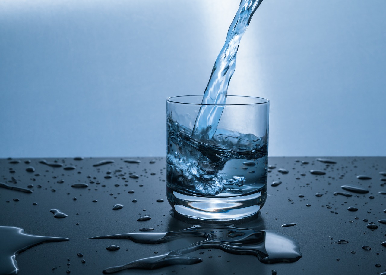 dieta bicchieri acqua